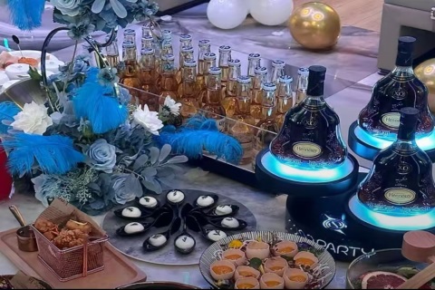 喀什KTV招聘,喀什夜场KTV招聘,高薪岗位虚位以待,等你来