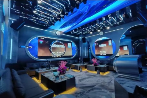 喀什夜场招聘,提供住宿,办公环境超舒适,上班像回家